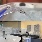 Wellness Met Sauna En Jacuzzi Tiel