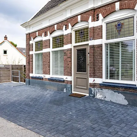 Wellness Met Sauna En Jacuzzi