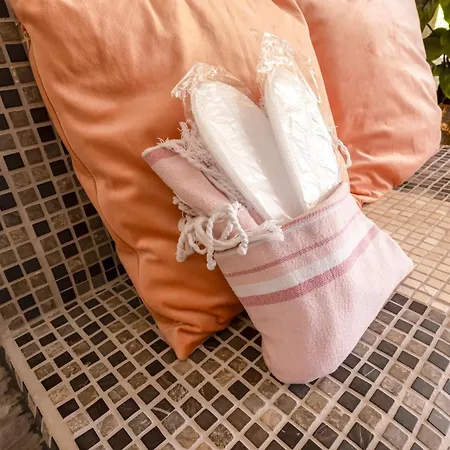 Wellness Met Sauna En Jacuzzi Apartman *