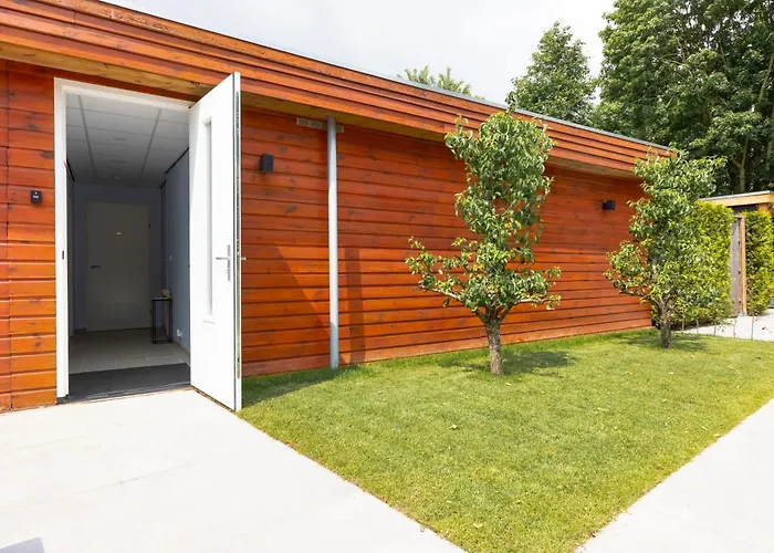 Wellness Met Sauna En Jacuzzi