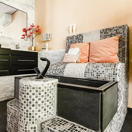Appartement Wellness Met Sauna En Jacuzzi *